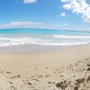 https://beach-apt-at-ivt-3.comcaribbean.com